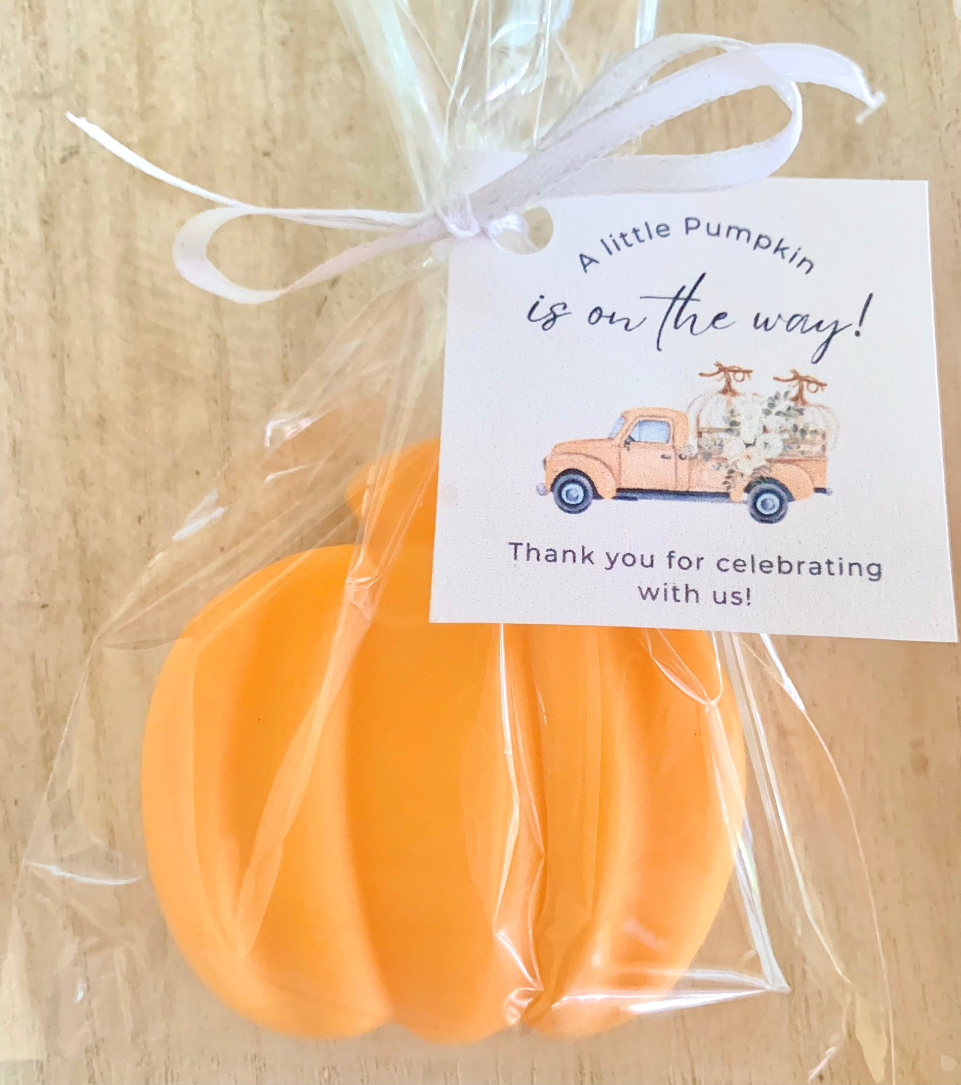 10 Pumpkin Soap Favors